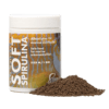 Soft Spirulina fish food for marine ornamental fish in a white jar with pellets, labeled in German and English.